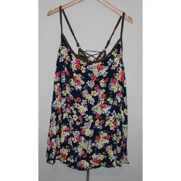 Torrid Lace Back Cami Top Navy Blue Multi-Colored Floral Print Plus Size 5 5X - Picture 2 of 16